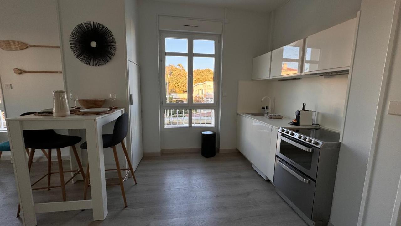 Appartement Vue Mer A Pontaillac Royan Exterior photo